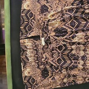 Womans sz.L stretch waist bell bottom pants